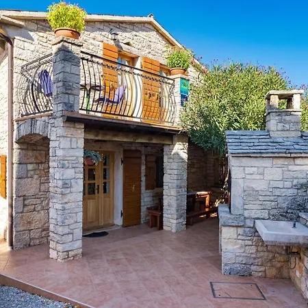 펜션 Cozy In With Kitchen